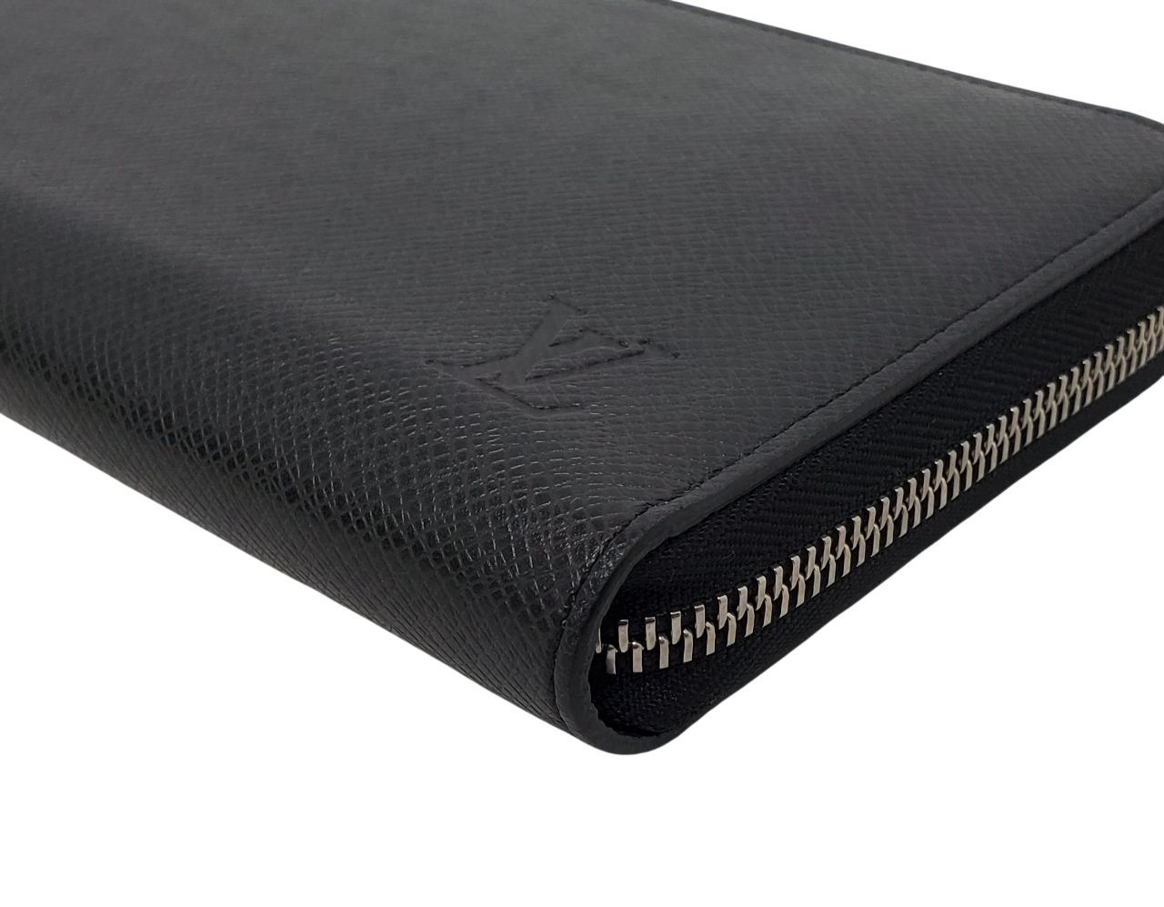 D3155◇ほぼ未使用【ルイヴィトン】タイガ M30056 ジッピー