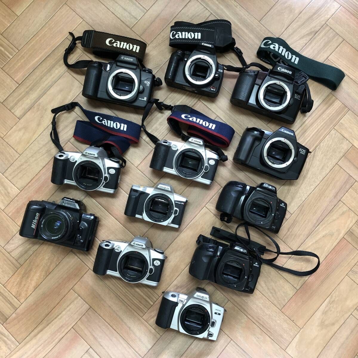 レトロ 一眼レフカメラ カメラ 色々 4台まとめて はじめての一眼カメラ」にもぴったり！ クラシカルデザインのミラー