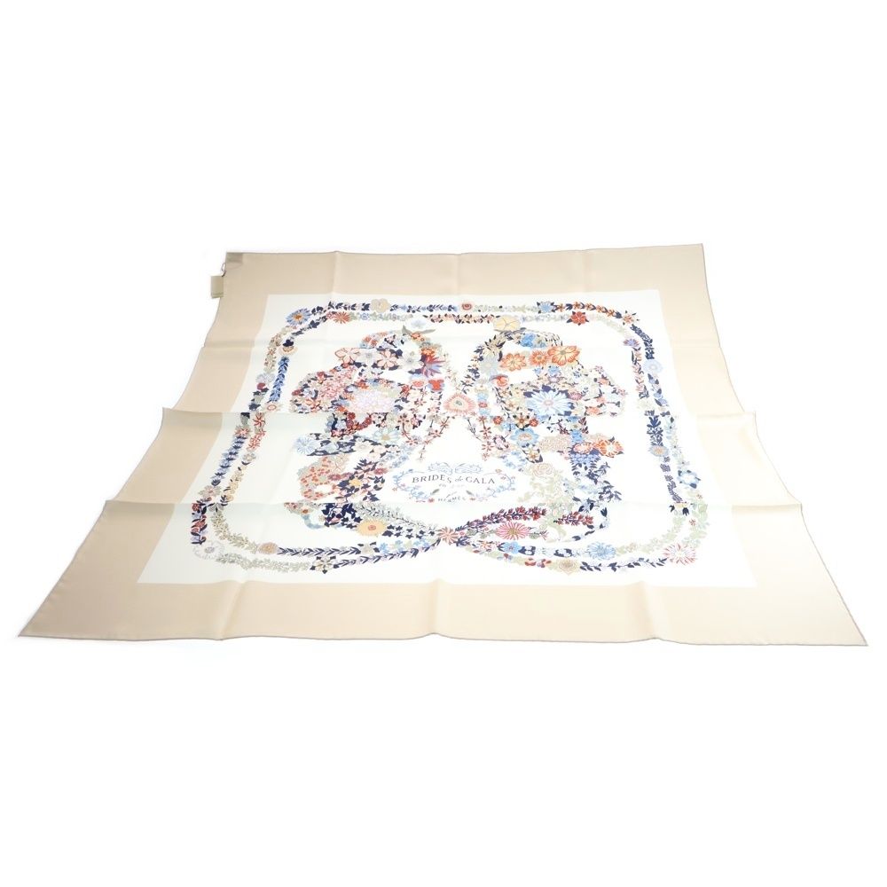 HERMES (エルメス) カレ90 ブリッド・ドゥ・ガラ・アン・フルール