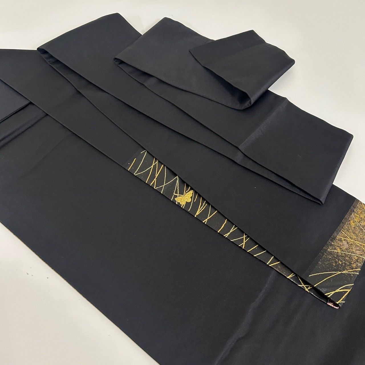 名古屋帯　唐織　引箔　四季　花　蝶　 素敵 名古屋帯 唐織 引箔 四季 花 蝶 素敵 レディース