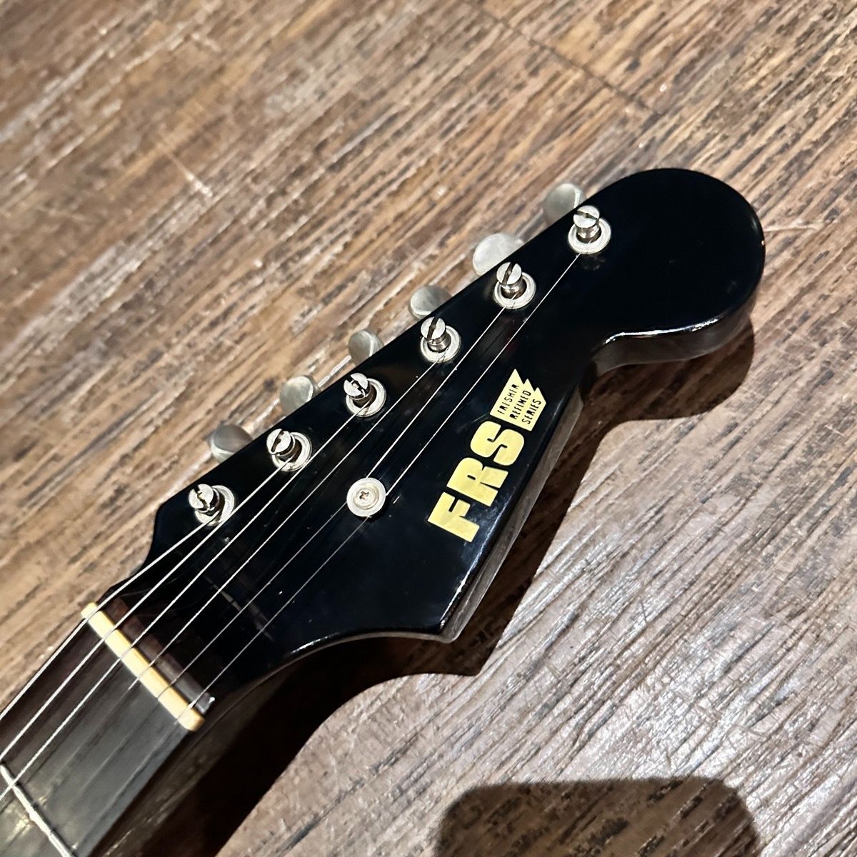 Fresher FRS SS-38 1980年代 Stratocaster Type Electric Guitar