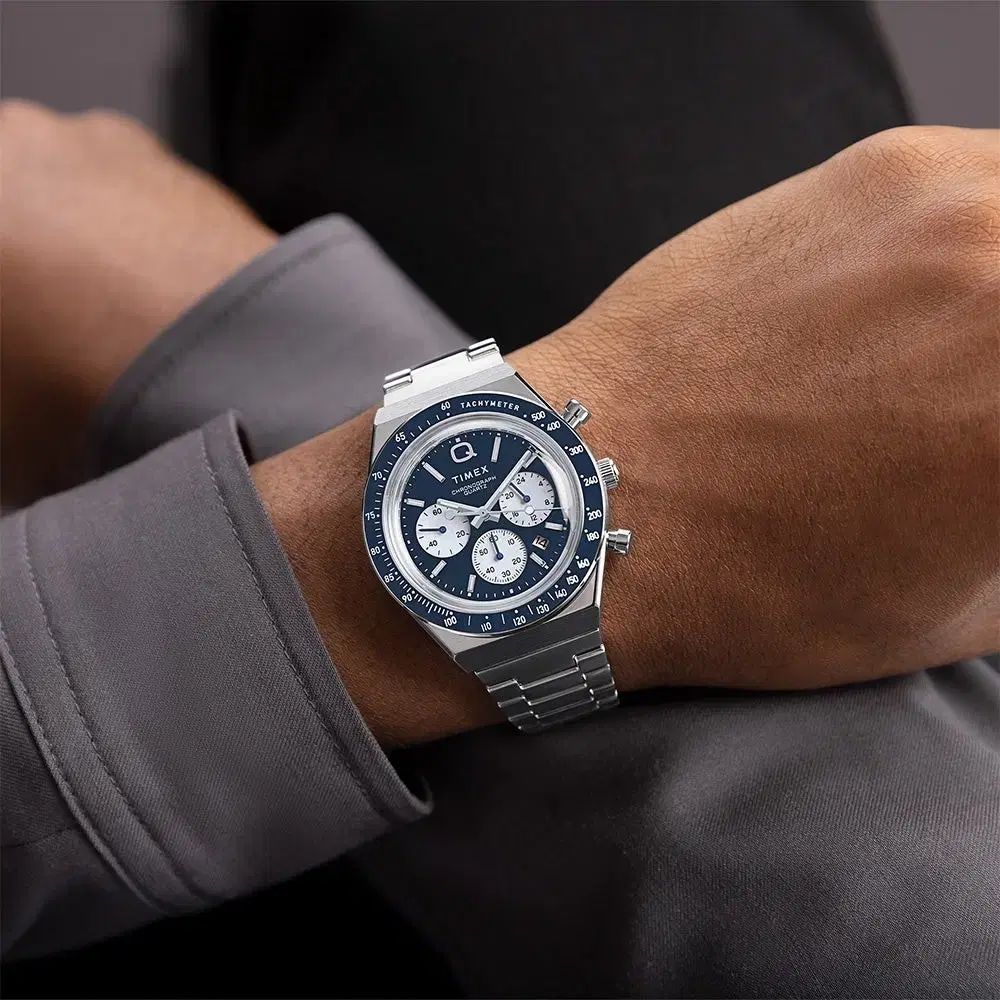 TIMEX Q クロノグラフ ブルー (TW2W51600) - メルカリ