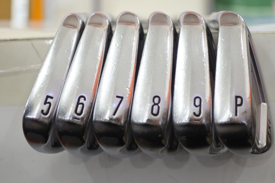 じゅん ダンロップ SRIXON ZX7 RAUNE i90 Sフレックス アイアンセット 中古