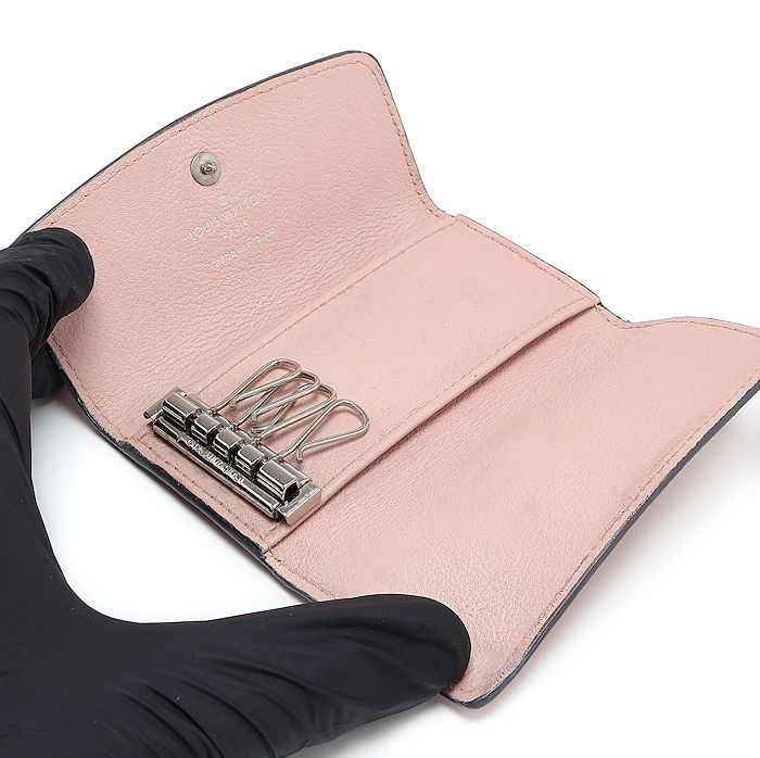 ルイヴィトン マヒナ キーケース ミュルティクレ4 M82760 ジャスミン