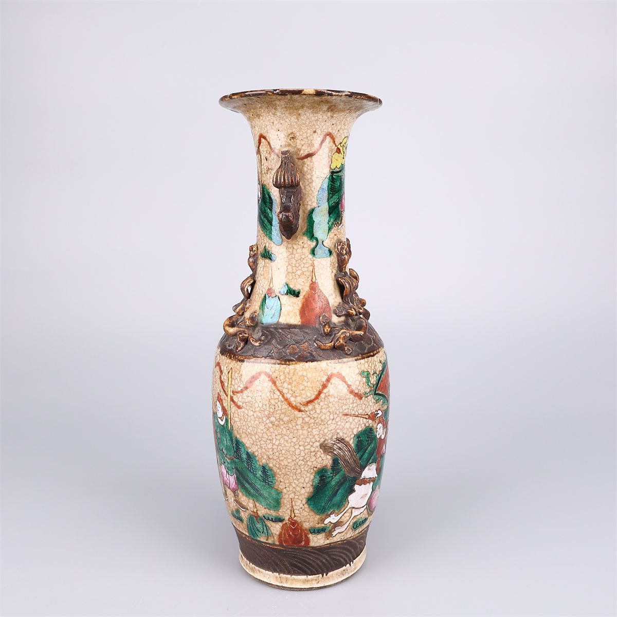 唐物 【清代景徳鎮製】 哥釉鉄絵粉彩人物紋 大花瓶 高30㎝／時代の窯傷