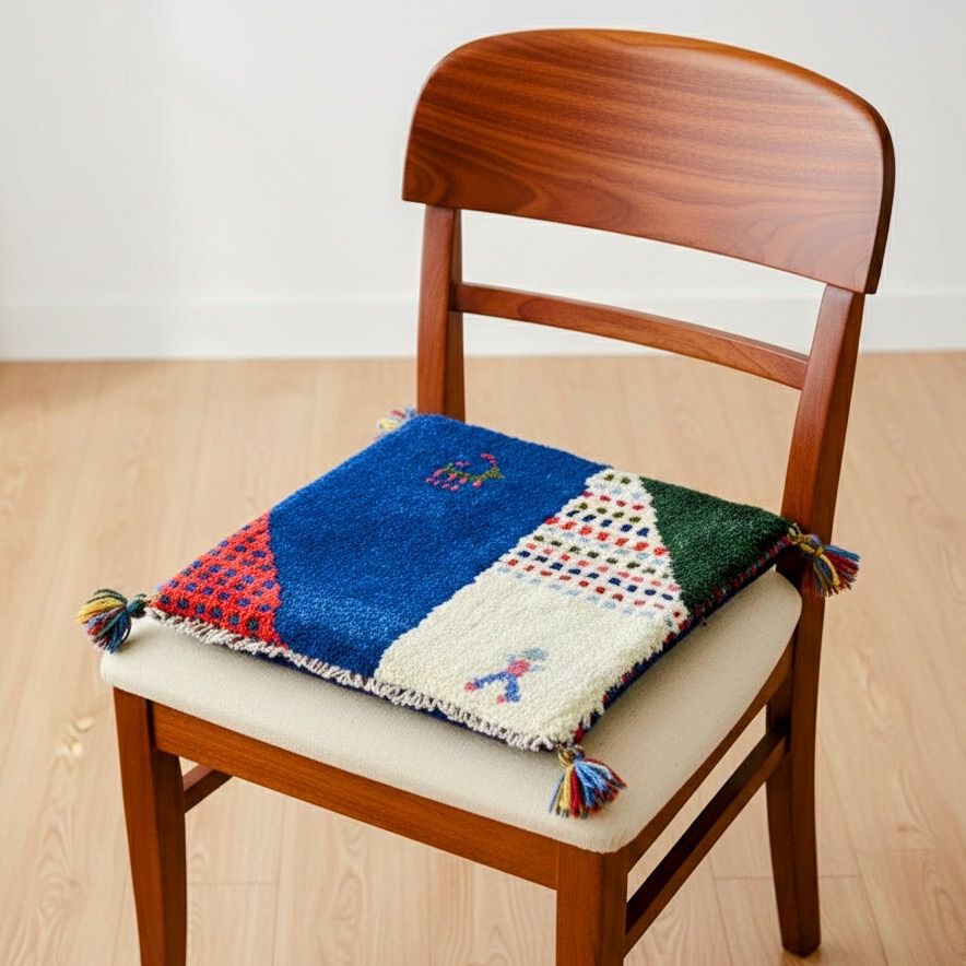 ペルシャ ギャッベ 本物 手織り 座布団 Lolbaft サイズ 37×39cm ギャッベ座布団 サイズ 40/40cm「椅子に、小さな物語を。」ギャッベ