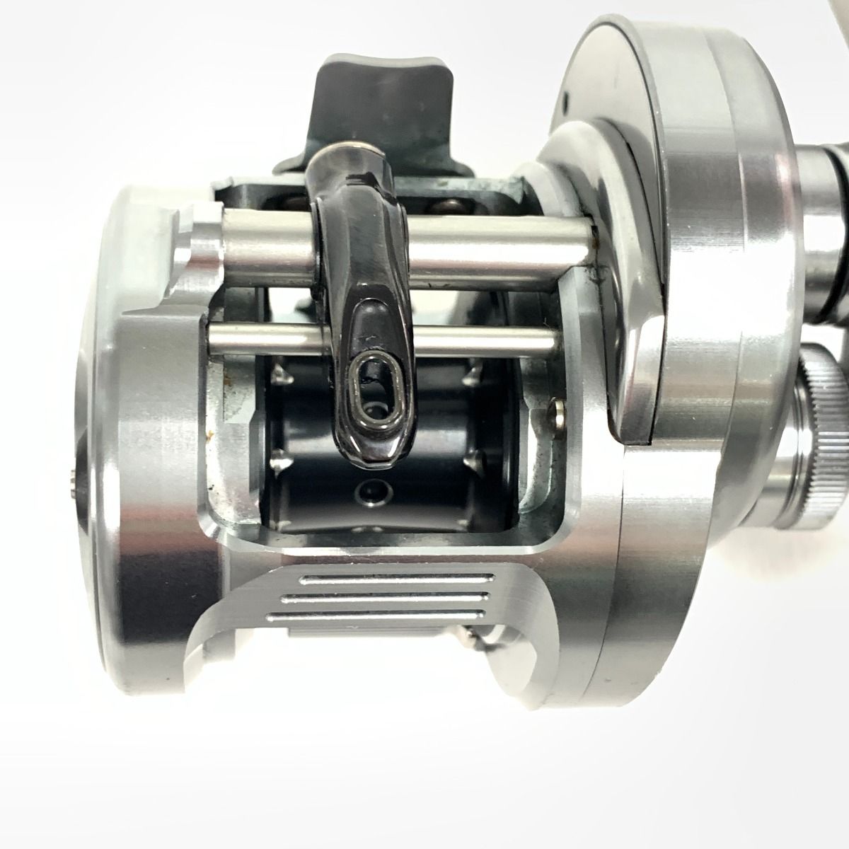 SHIMANO 05CALCUTTA 200 ベイトリール SHIMANO 05CALCUTTA 200 ベイト