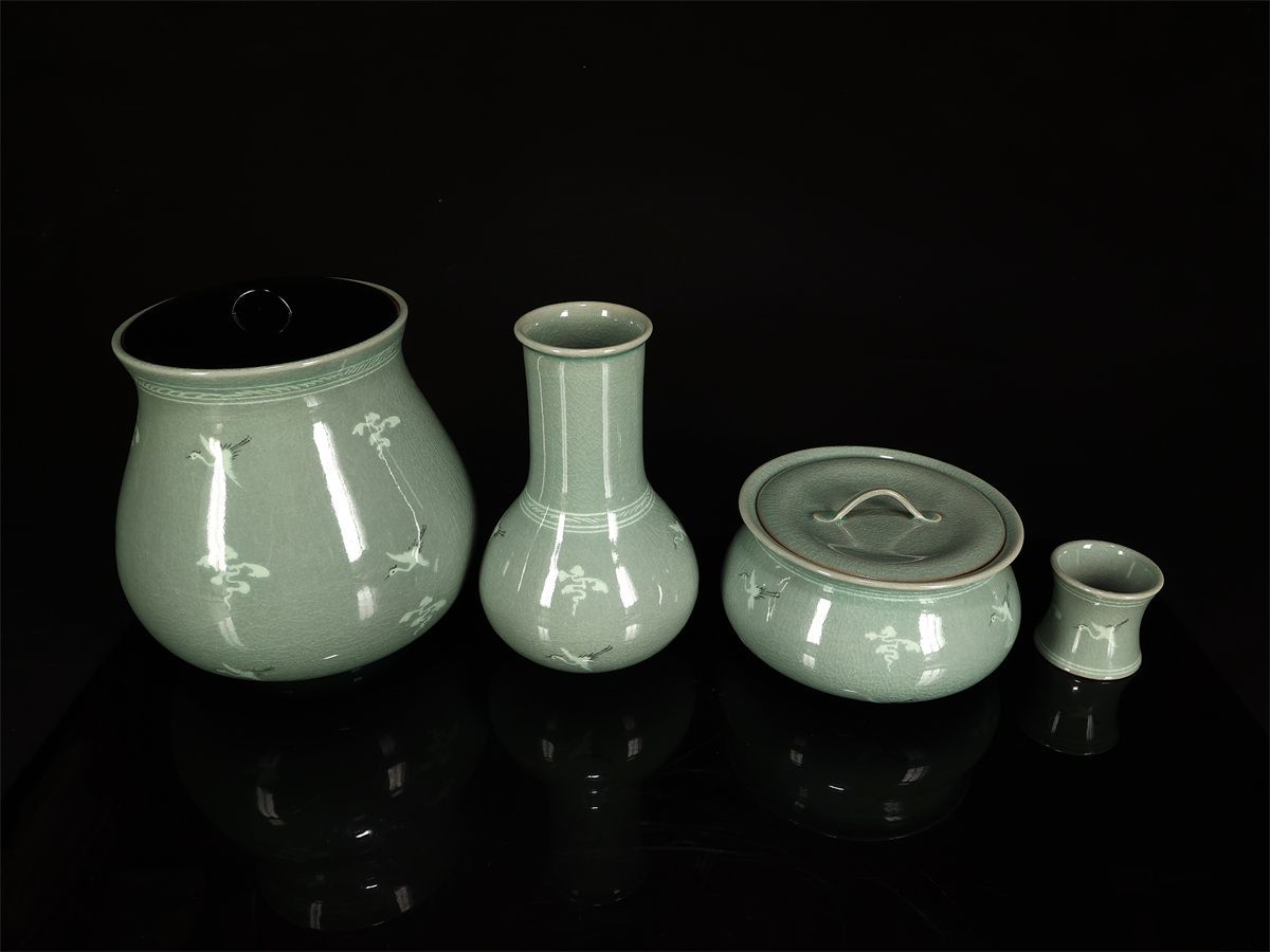 韓国人間国宝　柳海剛作　高麗青磁　茶器セット 韓国人間国宝 柳海剛作 高麗青磁 茶器セット 【公式通販】