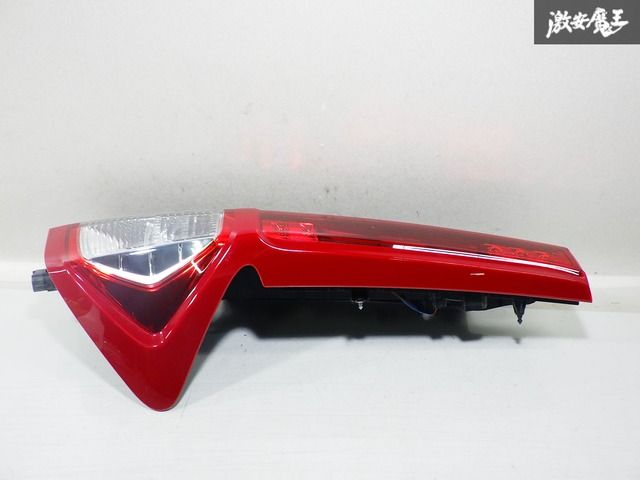 点灯OK！】トヨタ純正 M900A M910A ルーミーカスタム LED テール