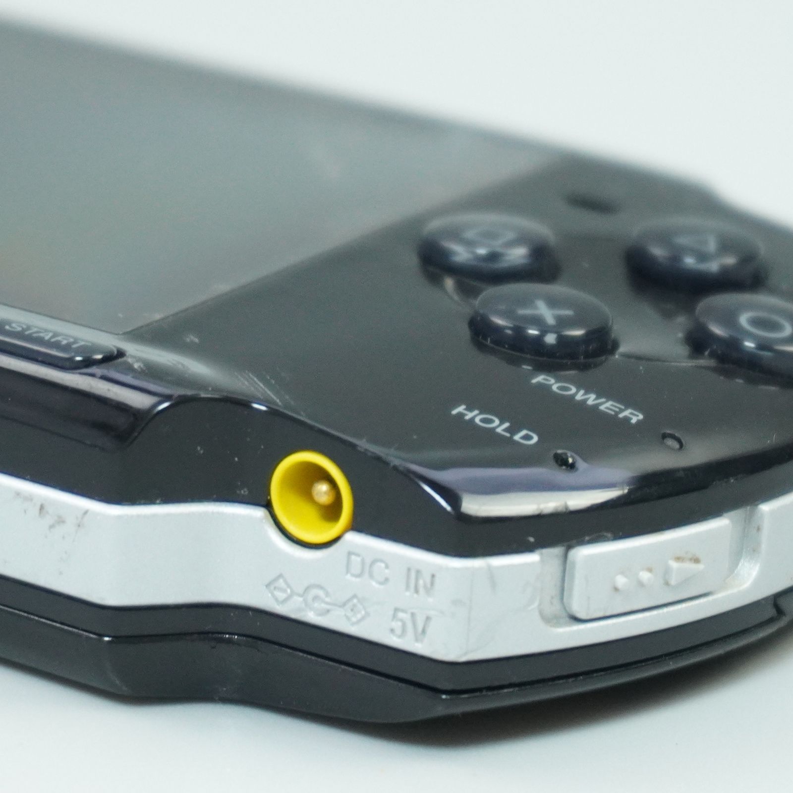  ｍ383 SONY PSP 3000 本体 ブラック ソフト バッテリー 充電器付き 本体(PSP) プレイステーションポータブル(PSP)