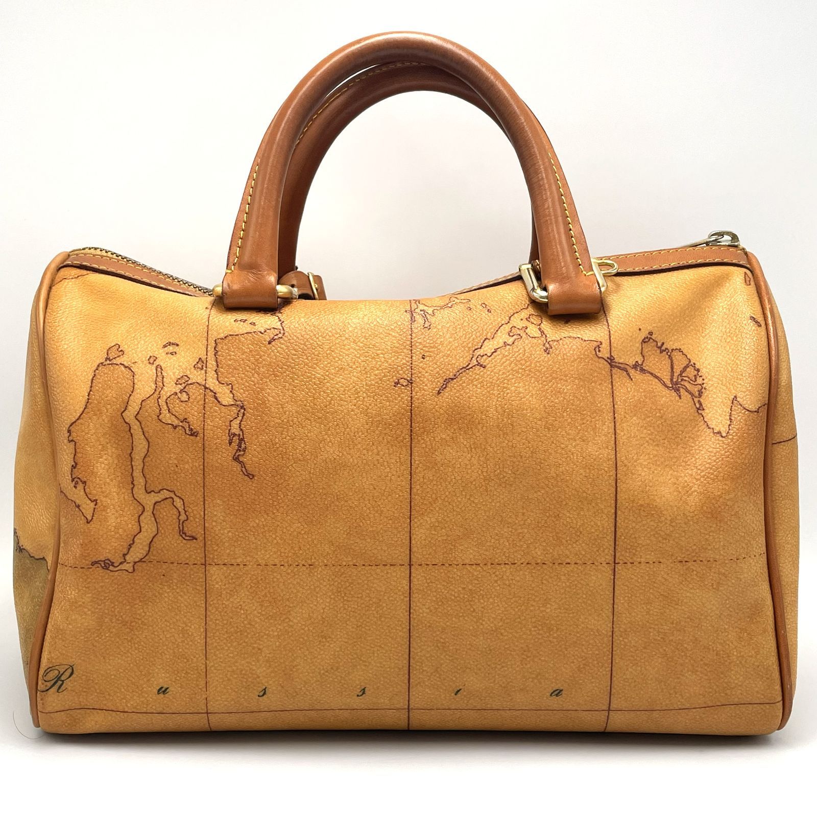 大人の装いに、さりげない旅心を】Alviero Martini 1A Classe PRIMA 