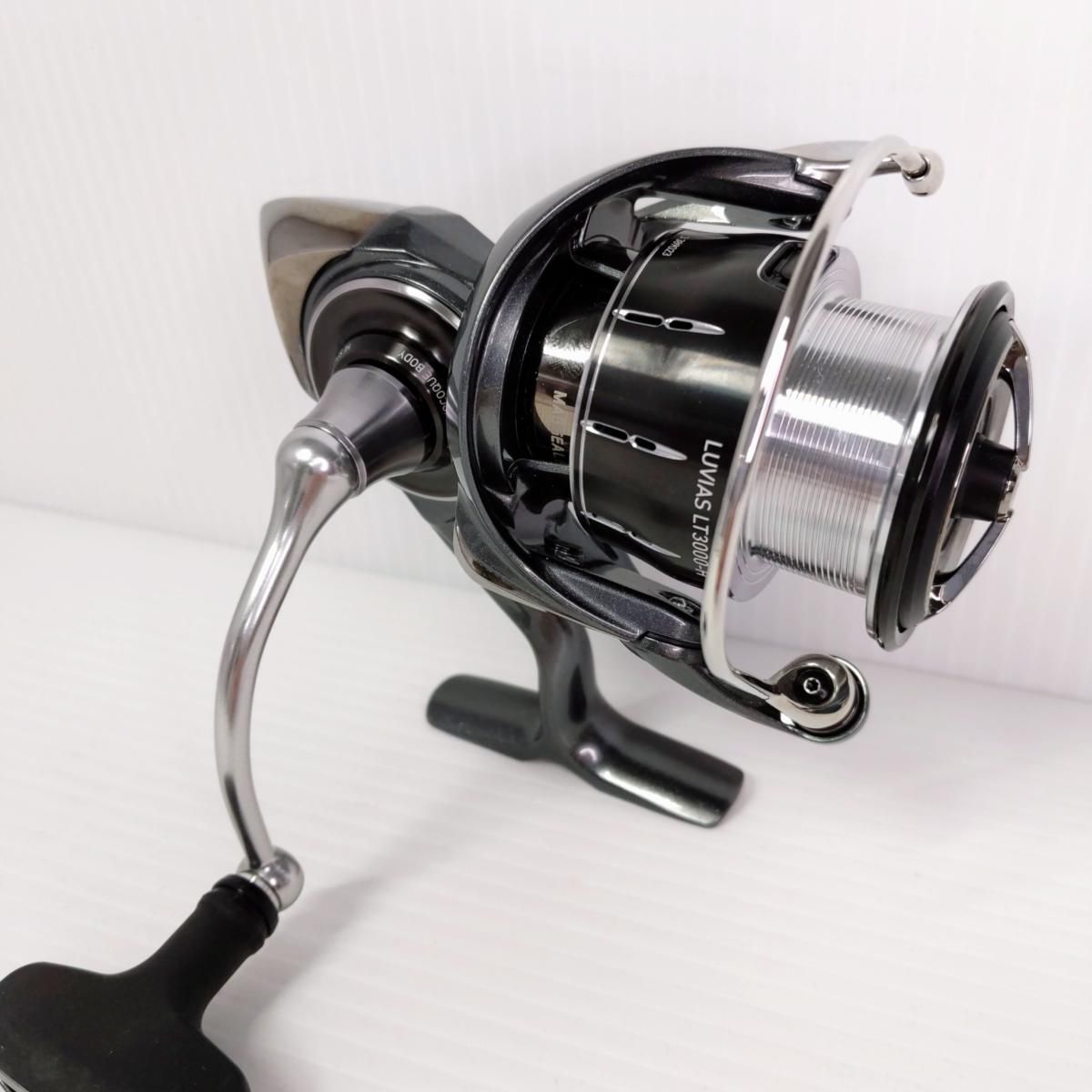 中古品】ダイワ 24ルビアス スピニングリール LT3000H〇YR-54505〇