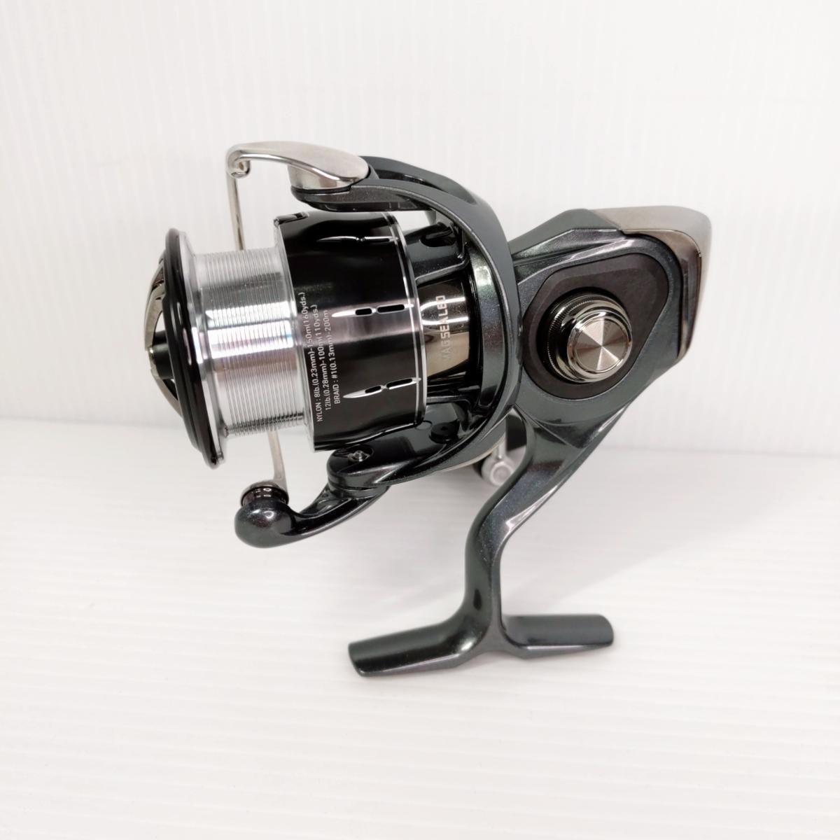 中古品】ダイワ 24ルビアス スピニングリール LT3000H〇YR-54505〇