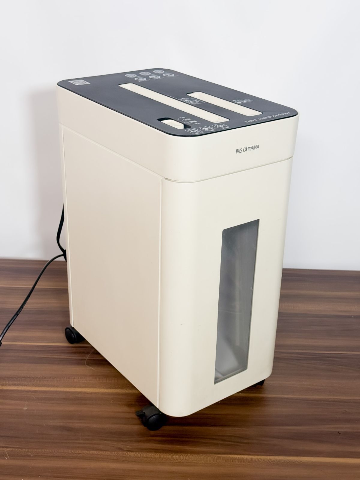 メルカリ市のみ出品！美品！アイリスオーヤマ☆業務用シュレッダーSH18N メルカリ市のみ出品！美品！アイリスオーヤマ☆業務用シュレッダーSH18N