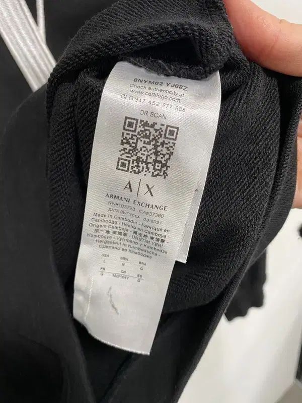 99857096_8