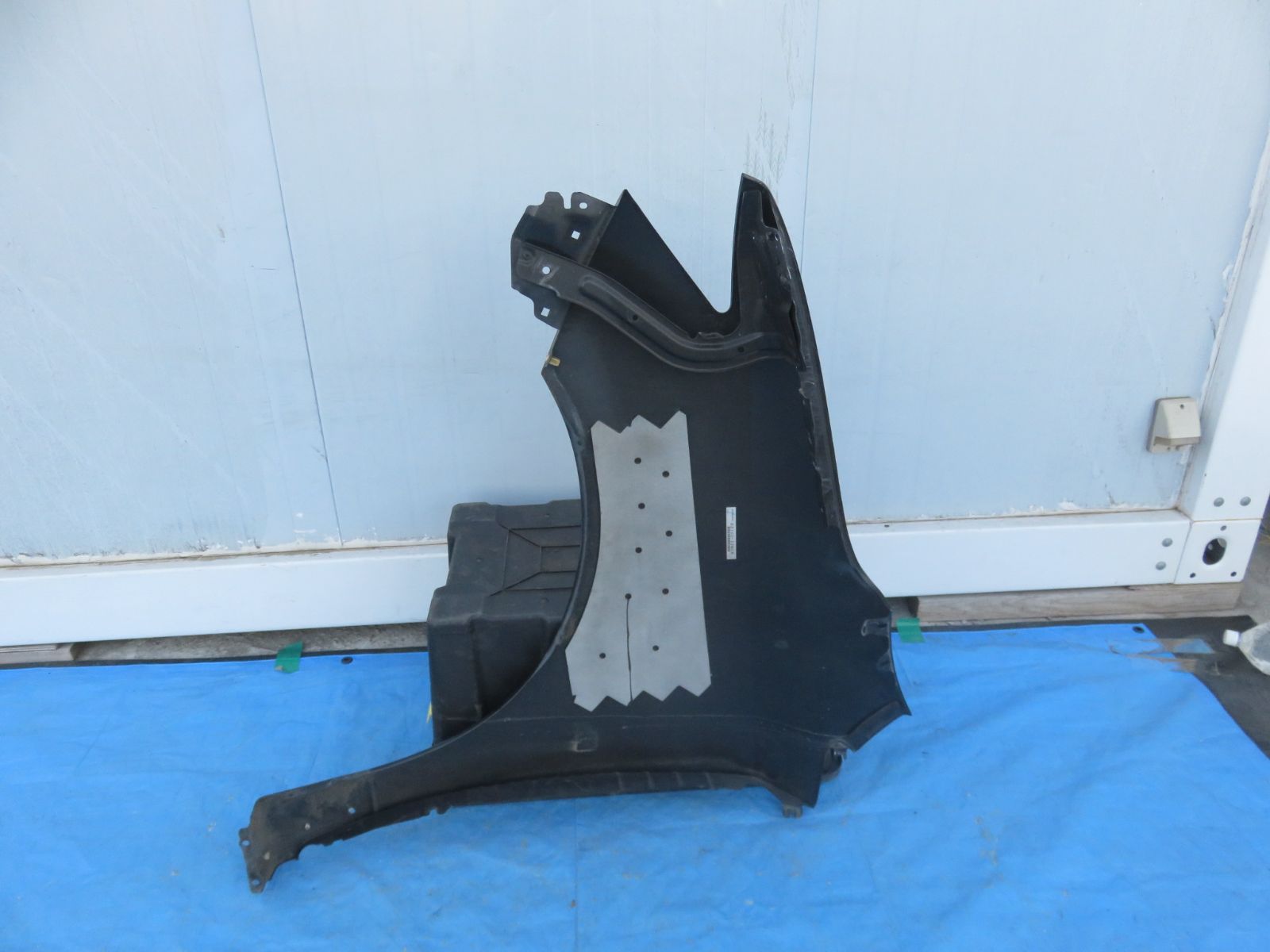 Yahoo!オークション -「e52 エルグランド 純正 フェンダー」(日産用