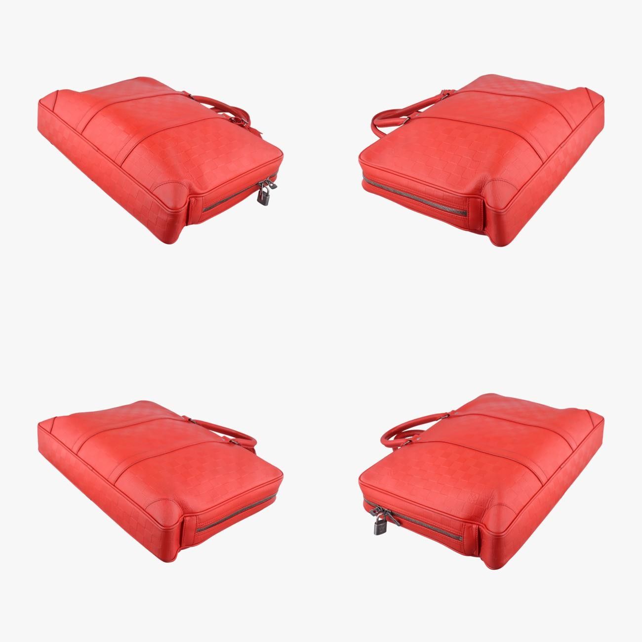 ルイヴィトンLouis Vuittonポルトドキュマンヴォワヤージュ