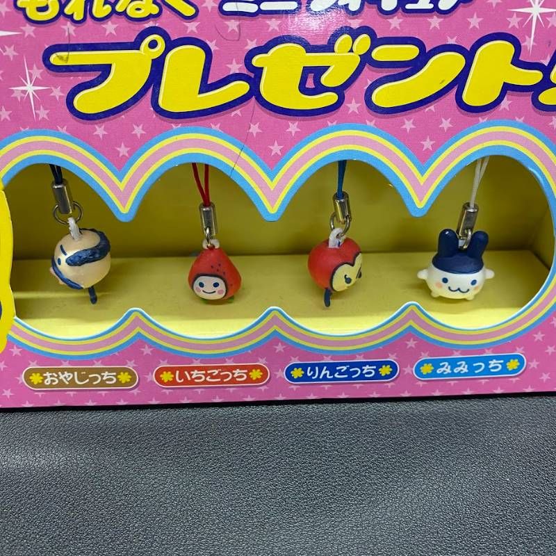 三菱鉛筆 たまごっち ディスプレイPOP ミニフィギュアストラップ 全8種