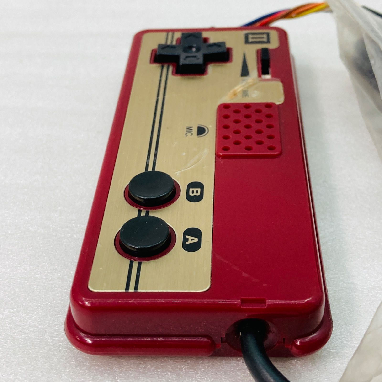 未使用品】初代 ファミリーコンピュータ コントローラⅡ 赤 金 Family 