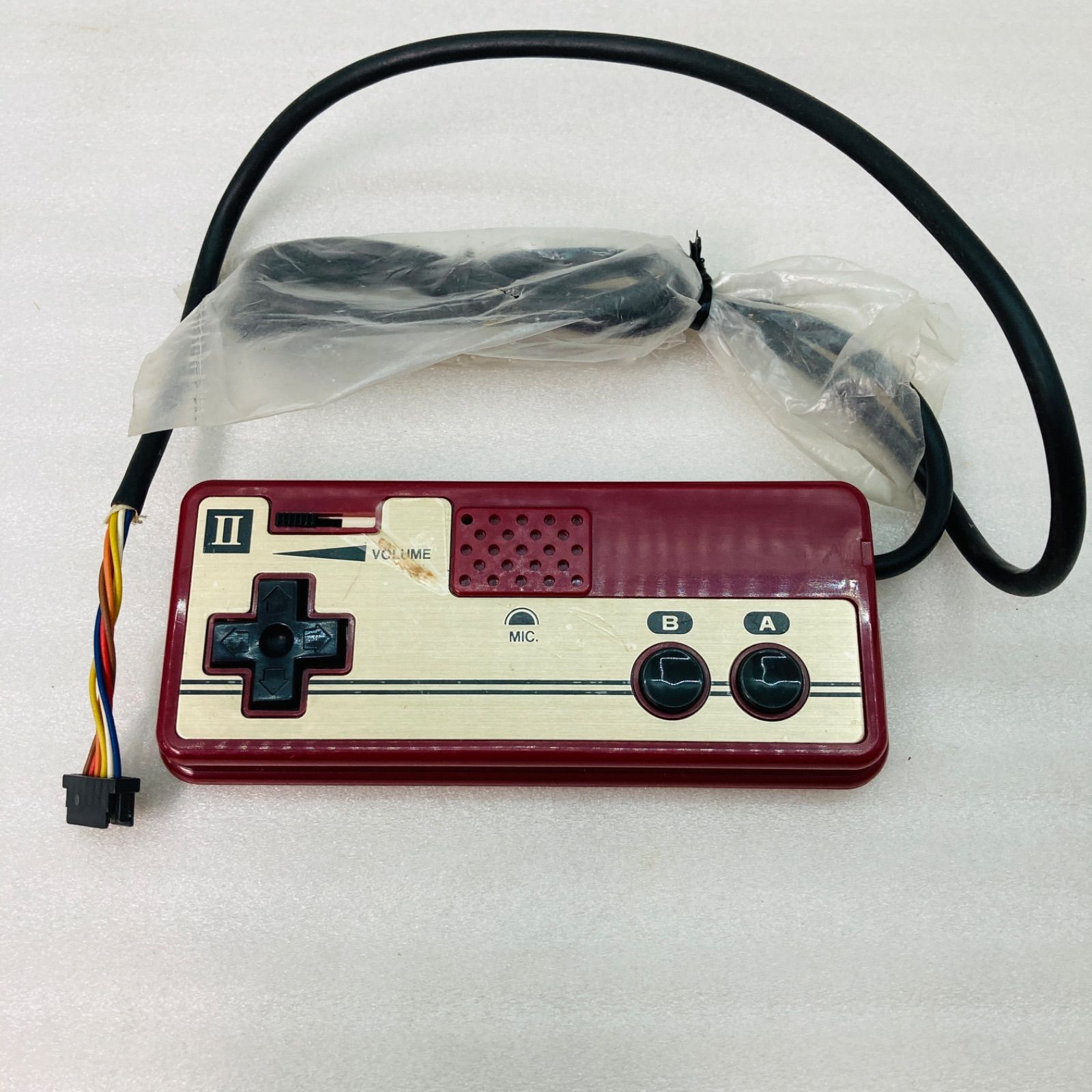 未使用品】初代 ファミリーコンピュータ コントローラⅡ 赤 金 Family 