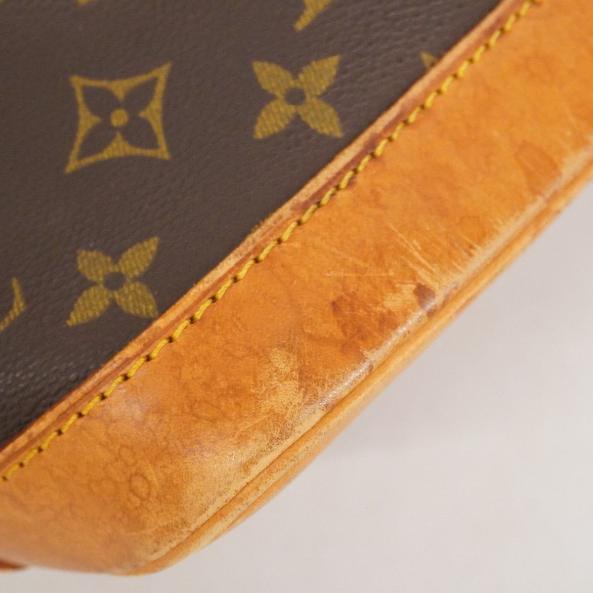 6ac2758】ルイヴィトン ハンドバッグ モノグラム アルマ M51130  