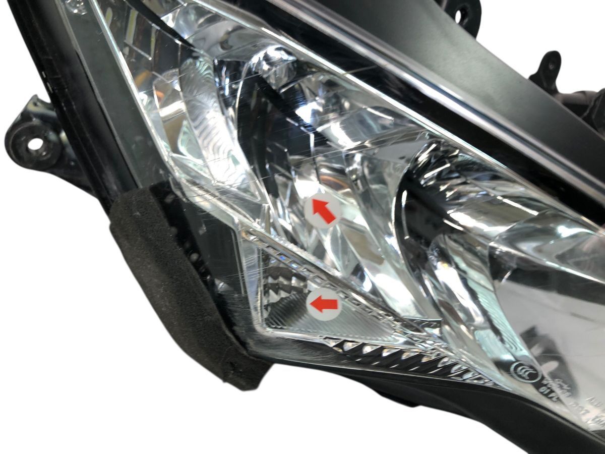 E250A ヘッドライト右 コンソールユニットなし Kawasaki ZX-25R ABS ZX250E ヘッドライト LED 作動OK 補修有 レンズ