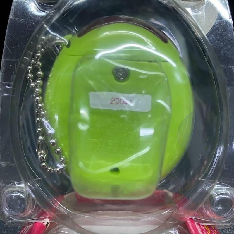 かえってきた! たまごっち プラス 未開封 クローバー 黄緑色 - メルカリ