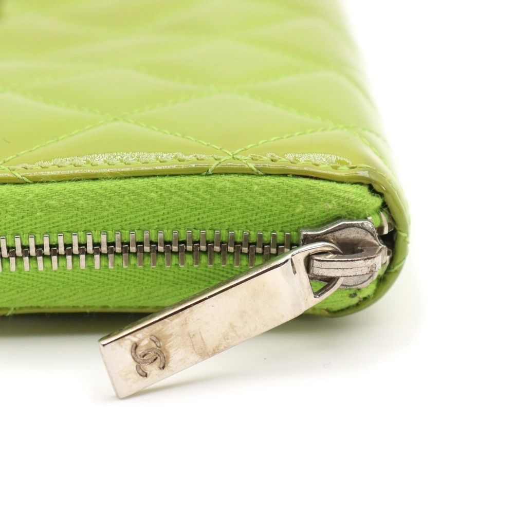 CHANEL (シャネル) ブリリアント マトラッセ パテントレザー ロング