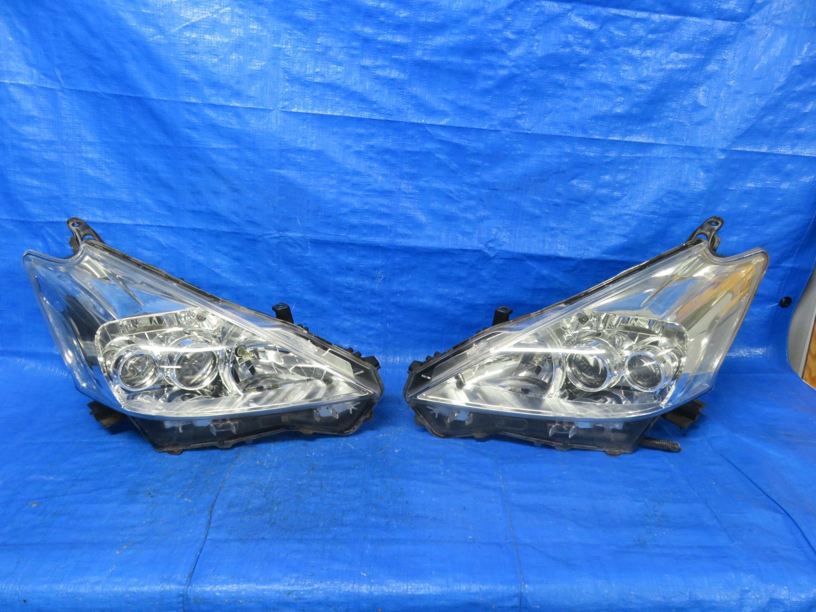 ☆SFC4716/点灯OK トヨタ ZVW40W ZVW41W プリウスα 前期 純正 ヘッド