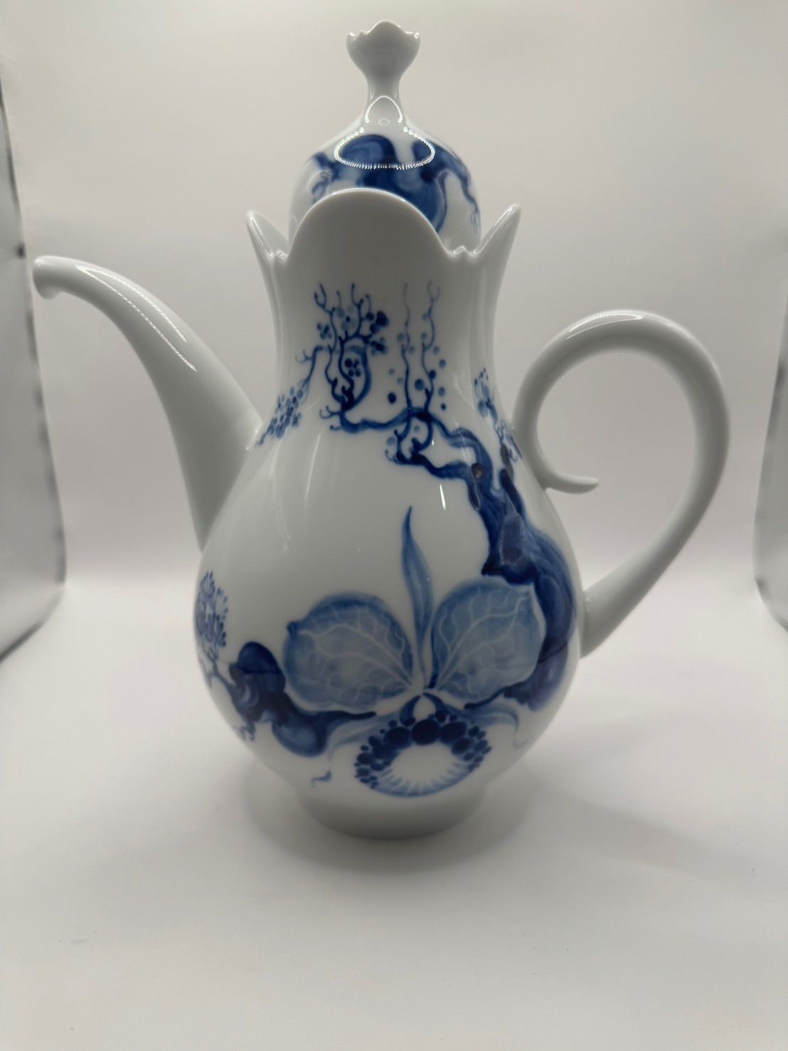 美品】マイセン ブルーオーキッド ティーポット - メルカリ