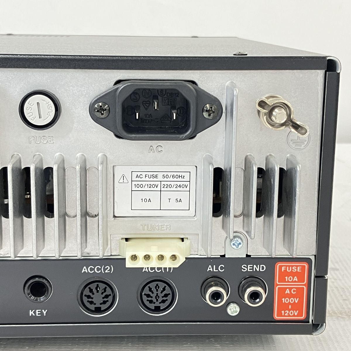 Icom IC-731 HFトランシーバー ジャンク品 Icom IC-731 HF