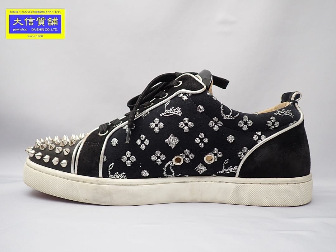 CHRISTIAN LOUBOUTIN クリスチャン ルブタン ローカットスニーカー メンズ41 スタッズ ブラックｘシルバー B+ 【送料無料】 A-9089【質屋出品】