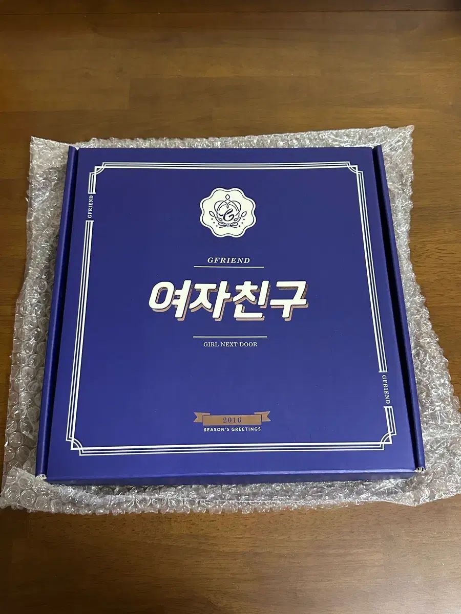 Gfriend GALSSBEAD サイン入り 非売品 超貴重】 GFRIEND / SNOW FLAKE