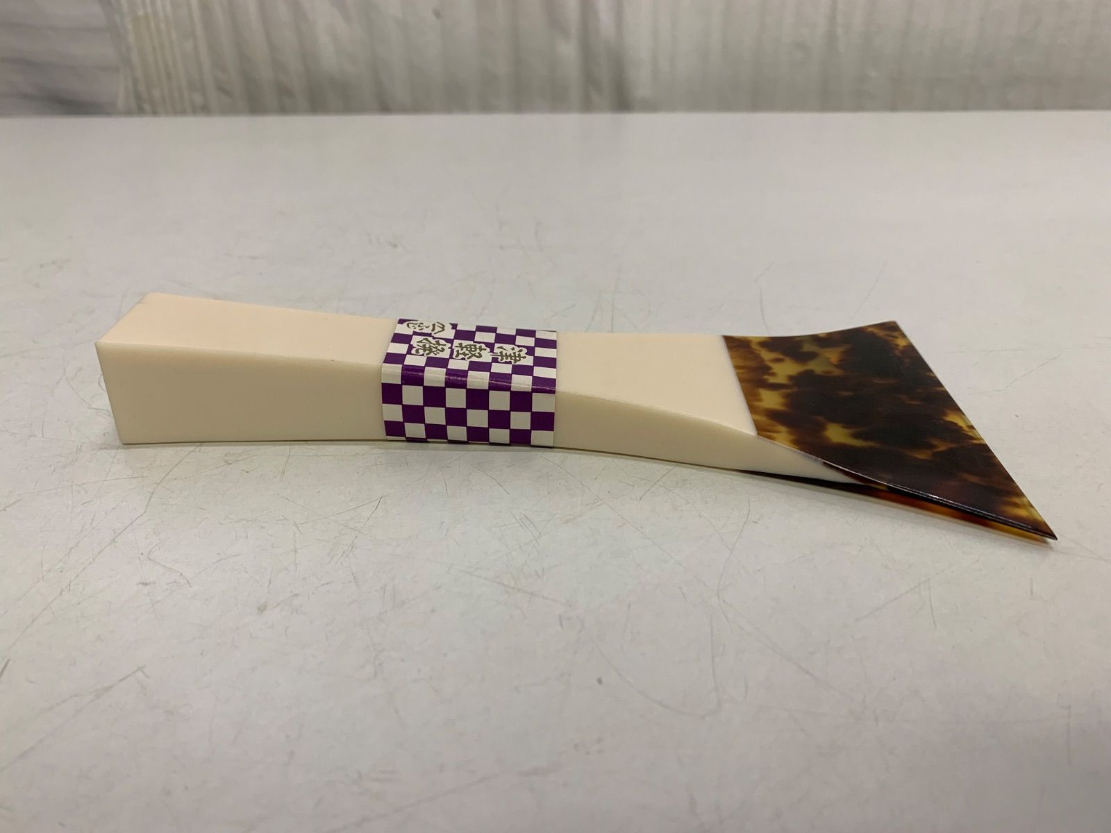 三味線　ふじ印 バチ べっ甲 三味線バチ べっ甲 ふじ印 専用ケース付き 三味線 バチ 天然素材 鼈甲