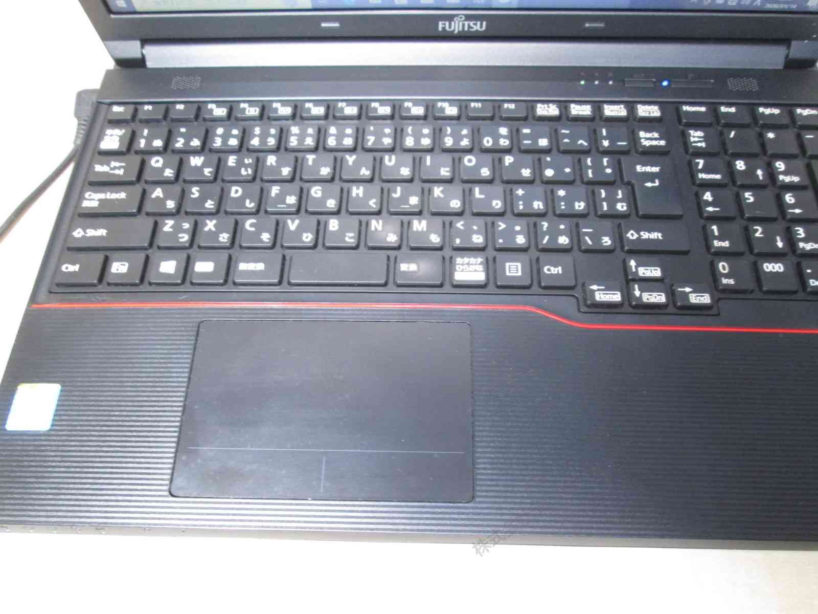 富士通 LIFEBOOK A553/HX【Celeron 1000M 1.8GHz】 【Windows10 Pro