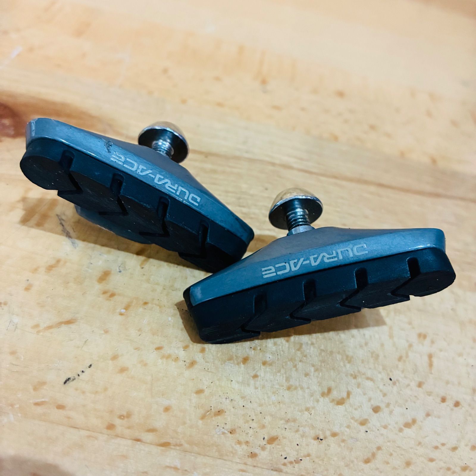 中古品】 デュラエース ブレーキシュー BR-7400 1ペア Dura-Ace