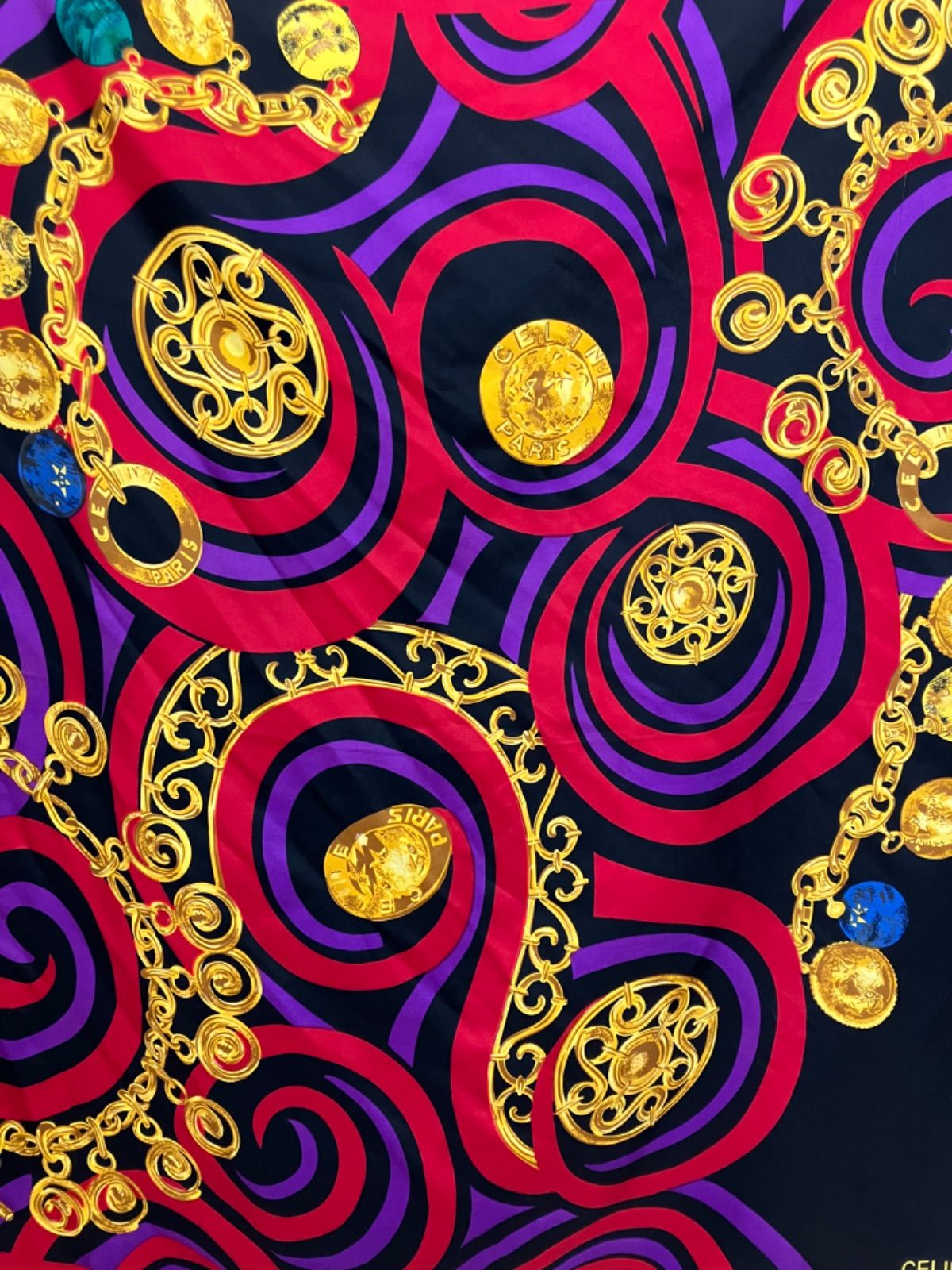 大判シルクスカーフ CELINE パリの冬 CELINE スカーフ 大判 シルク