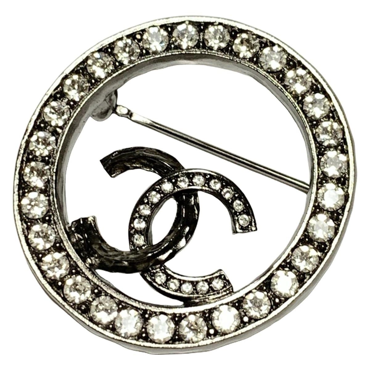 CHANEL(シャネル) ブローチ ココマーク シルバー×クリア - メルカリ