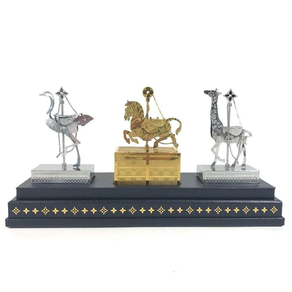 LOUIS VUITTON ルイヴィトン オブジェ アニマル オーナメント 2024年