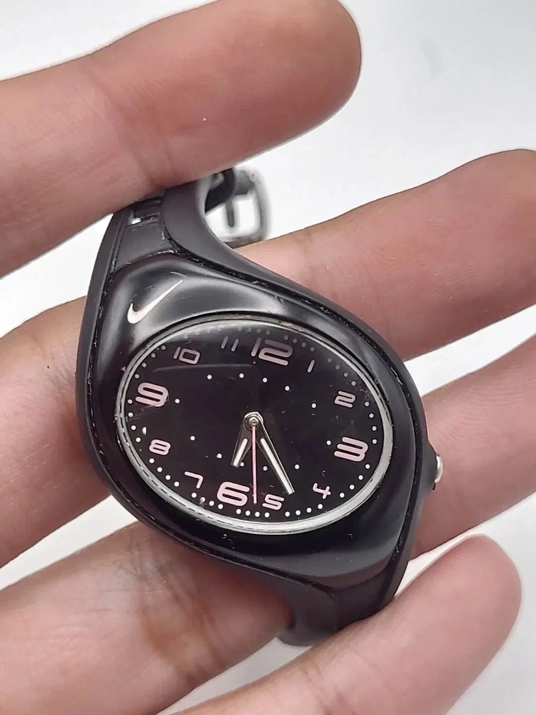 ナイキ トライアックス アナログ キー