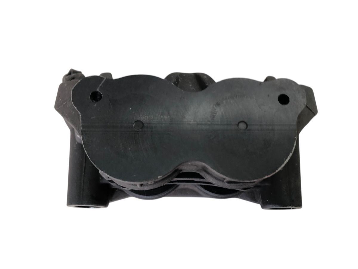 Kawasaki ZX-25R ABS ZX250E フロントキャリパー 右 トキコ ピッチ