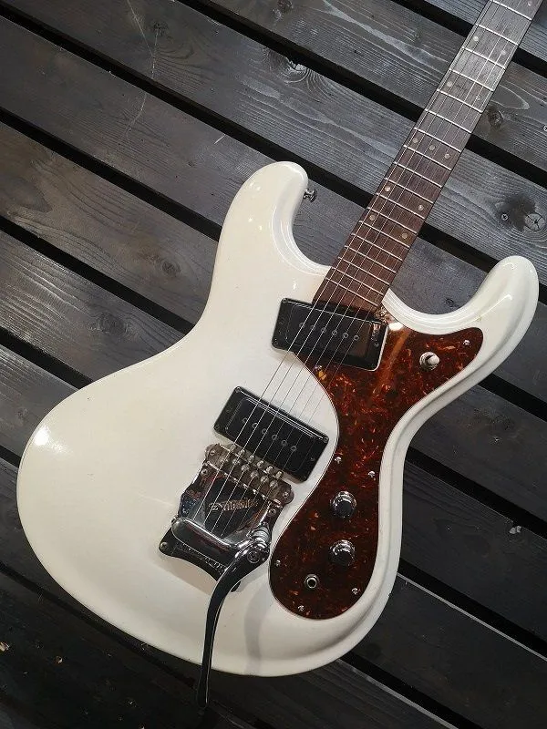 レア！黒雲製モズライトスーパーカスタム用4P茶色鼈甲柄ピックガード FENDER ( フェンダー ) 8-Hole '50s Vintage-Style Strato Pickguard