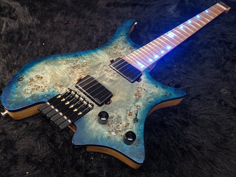 ☆冬の感謝祭☆彡☆EMG-60＆81搭載☆NK Headless Guitars See-through