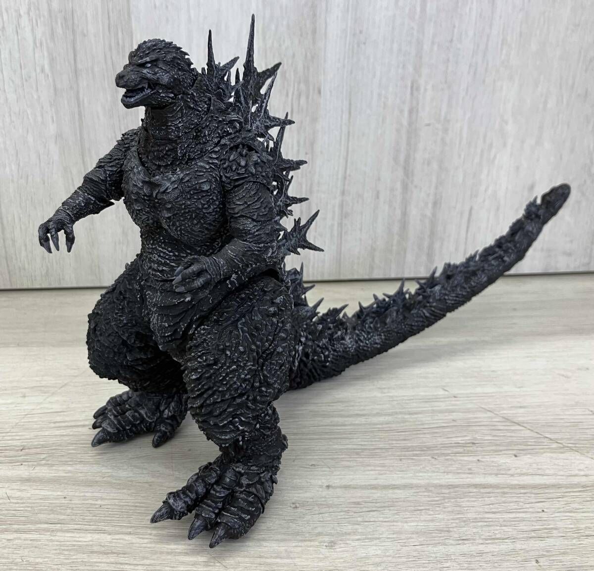 S.H.MonsterArts ゴジラ(2023) マイナスカラーVer. 魂ウェブ商店限定 