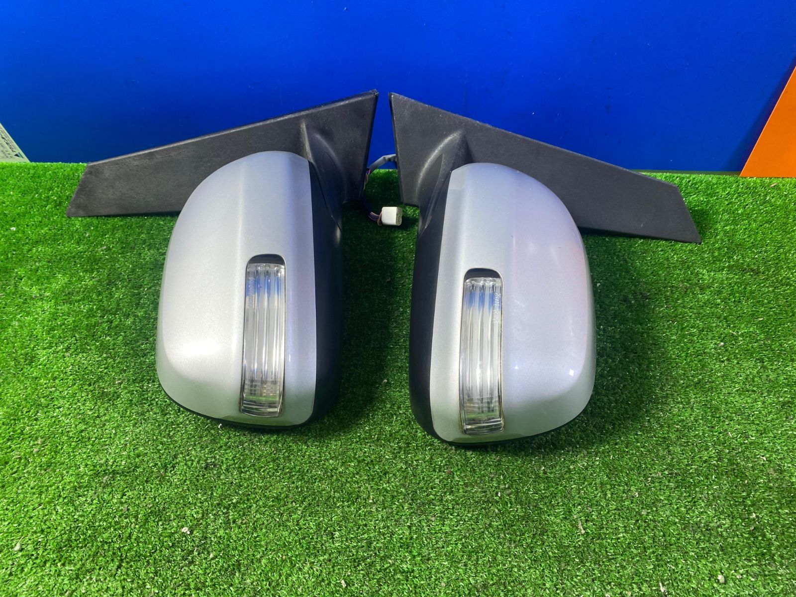 ZT-4505] ☆動作保証☆ 純正トヨタ ラクティス NCP100 サイド