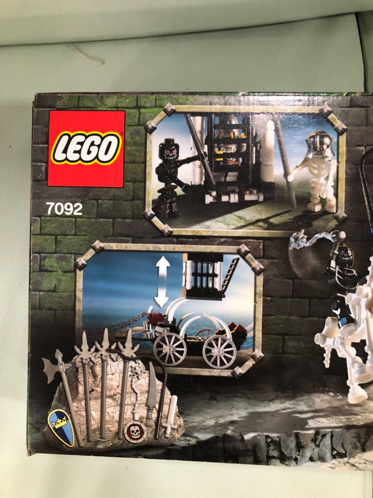 レゴのCastleシリーズ 7092のガイコツ監獄馬車