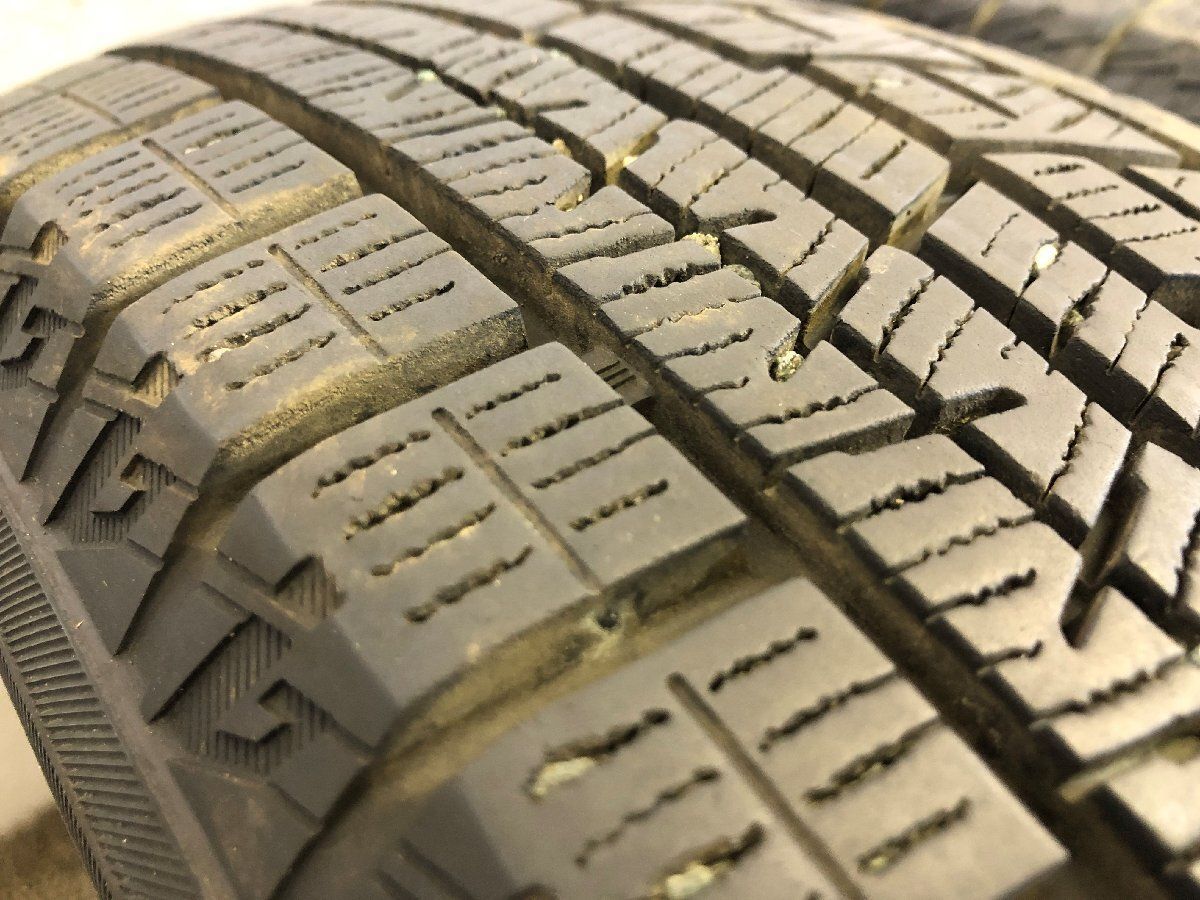 せきりゅうYOKOHAMA IG60スタッドレスタイヤ 175/65R15 YOKOHAMA iceGUARD IG60 175/65R15 84Q | タイヤの通販 販売と交換