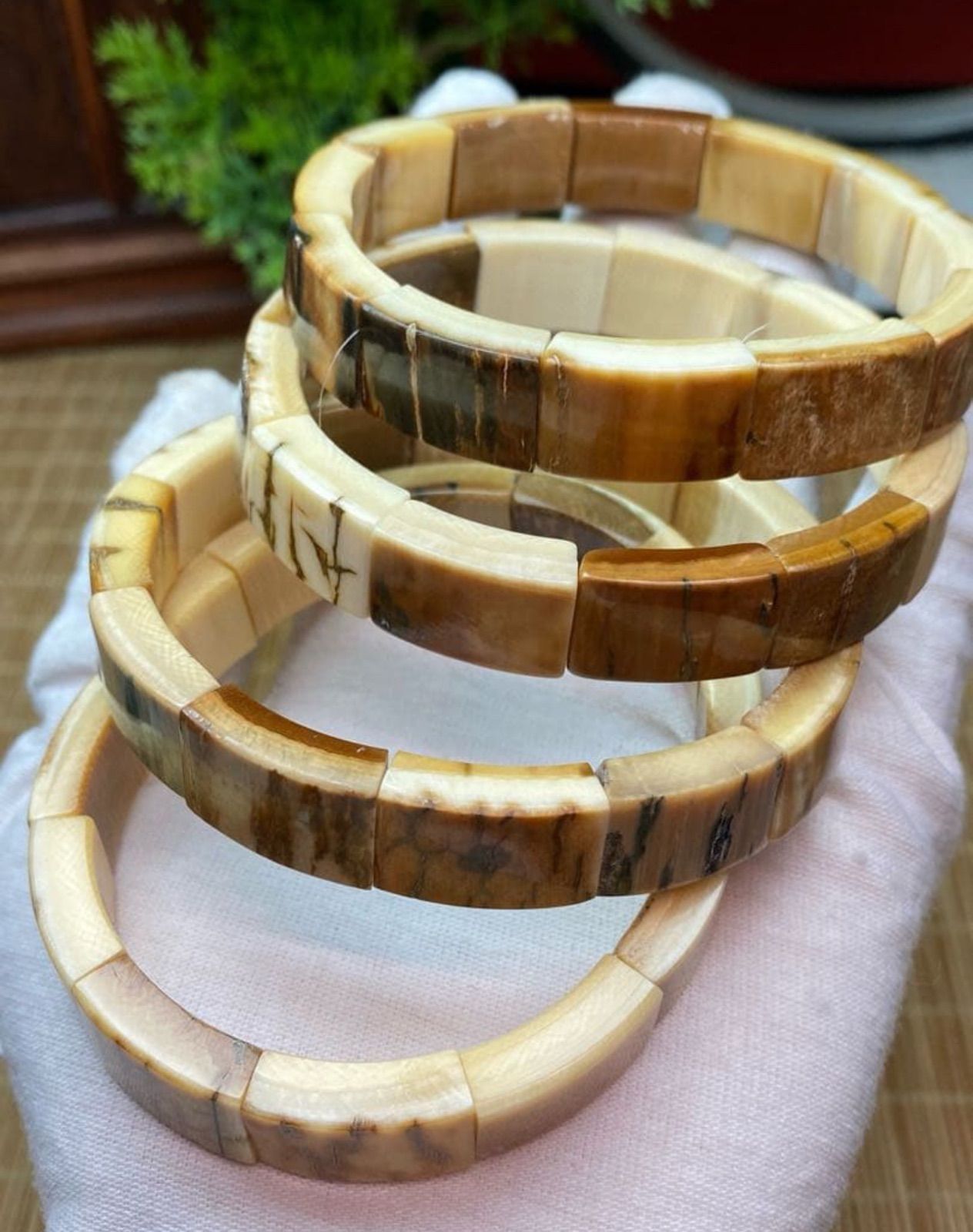 オファー 天然マンモス牙美しい手作り彫刻1原皮ハンド オファー 天然マンモス牙美しい手作り彫刻1原皮ハンド
