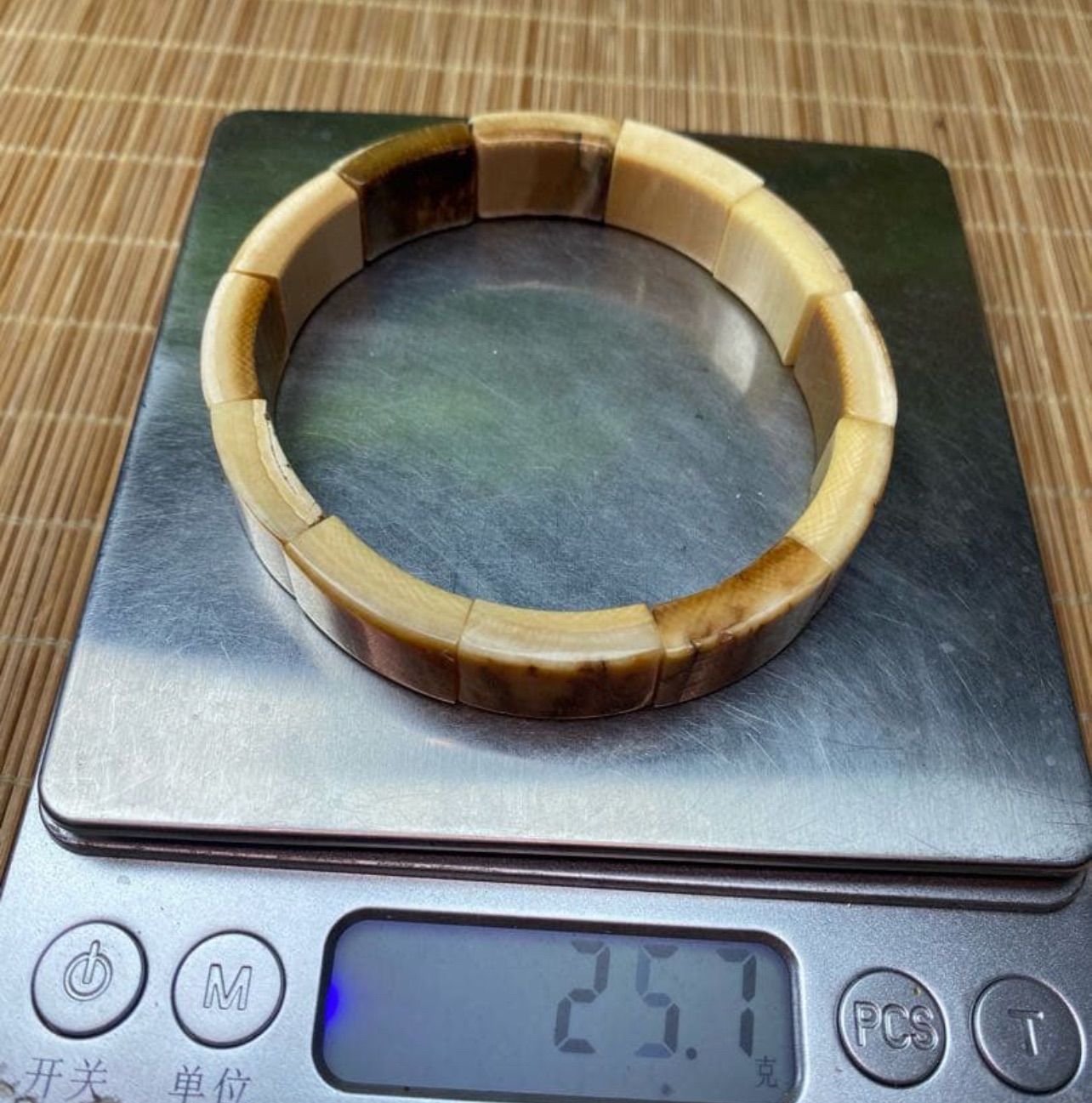 オファー 天然マンモス牙美しい手作り彫刻1原皮ハンド オファー 天然マンモス牙美しい手作り彫刻1原皮ハンド