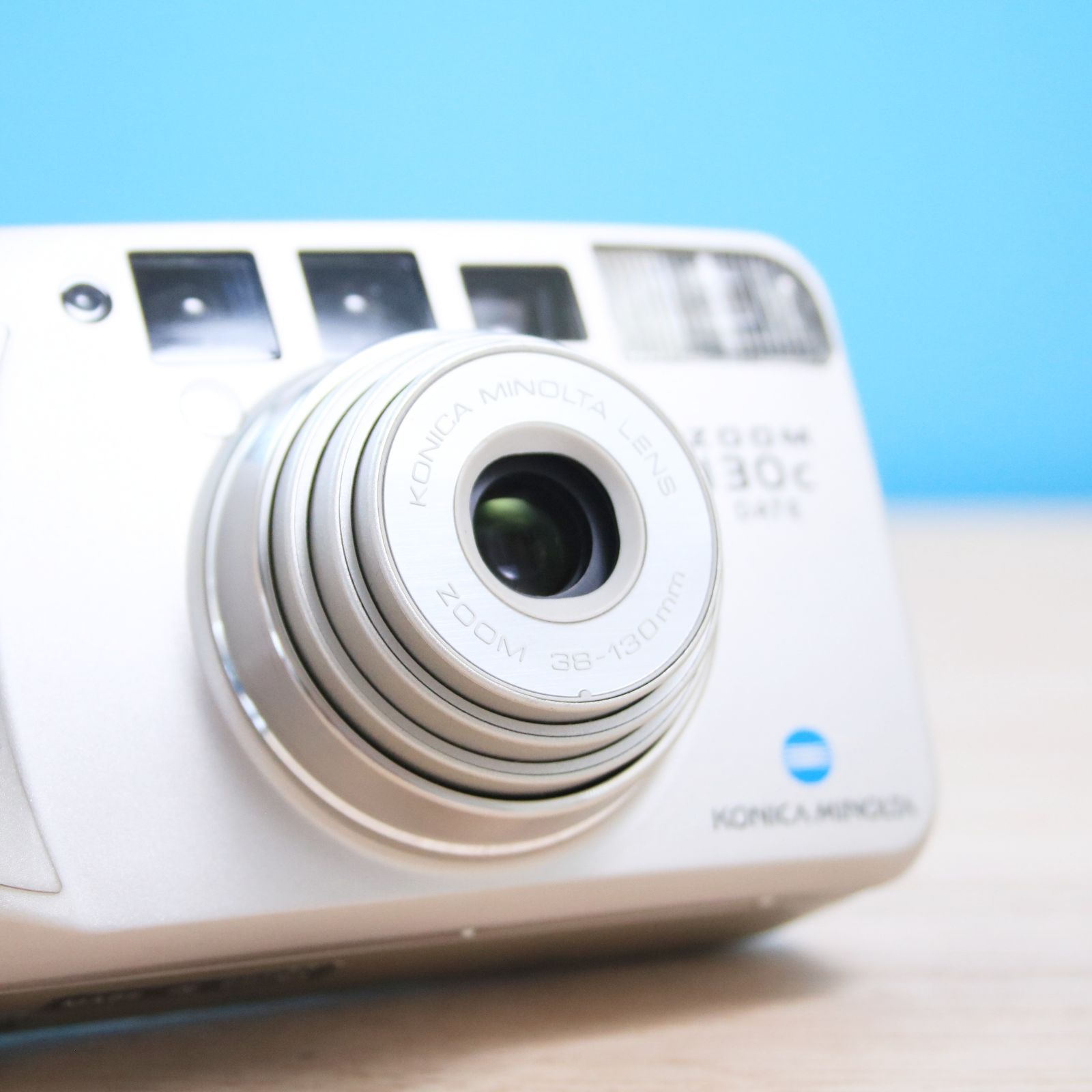 完動品❁極美品 KONICA MINOLTA ZOOM130C DATE フィルムカメラ